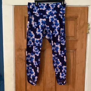 Old Navy Blue and White Geometric Leggings